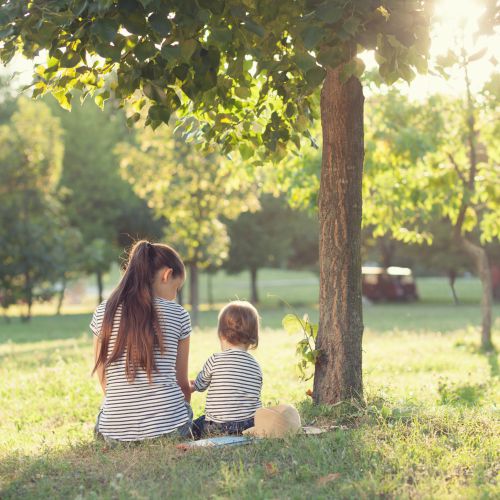 5 Quiet Ways to Feel Less Isolated as a Highly Sensitive Mom