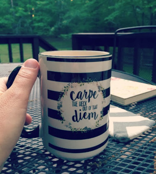 10 Good Morning Mantras (That will Put a Smile on your Face!)